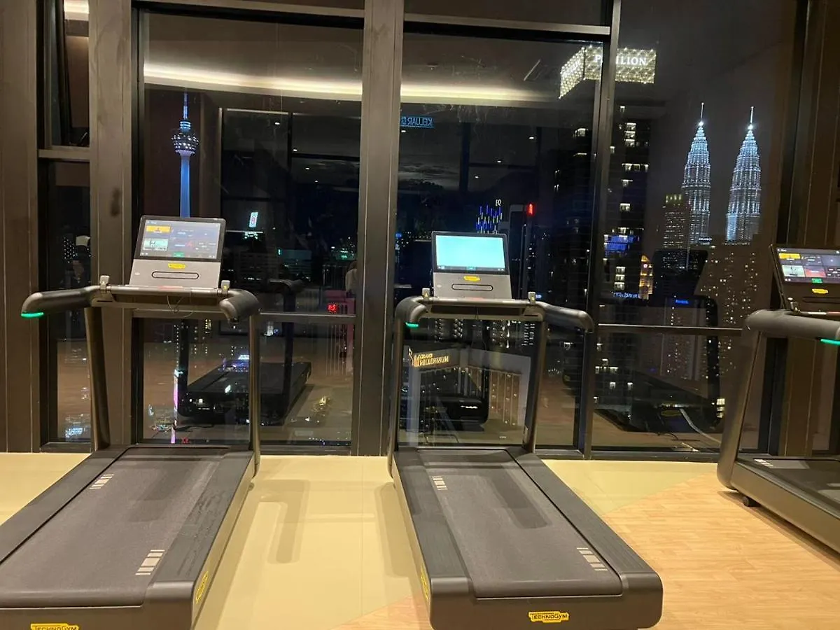 Axon Suites Bukit Bintang By Sky Pool Kuala Lumpur Malesia